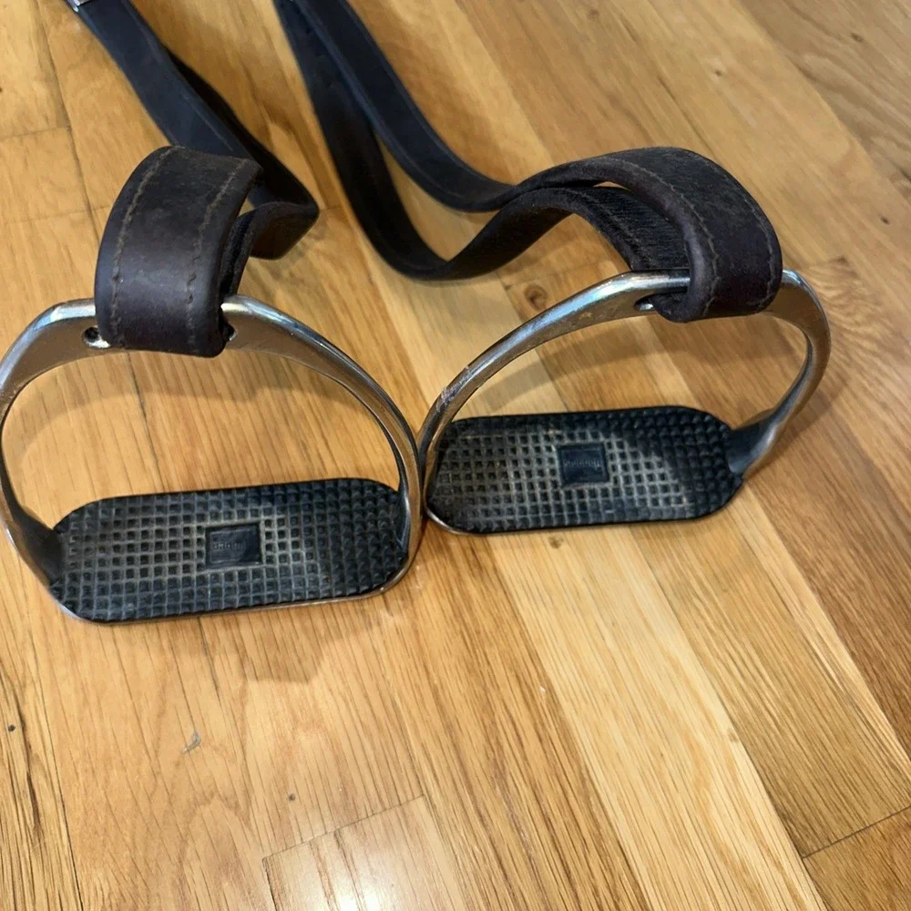 stubbone leather‎ stirr ups
